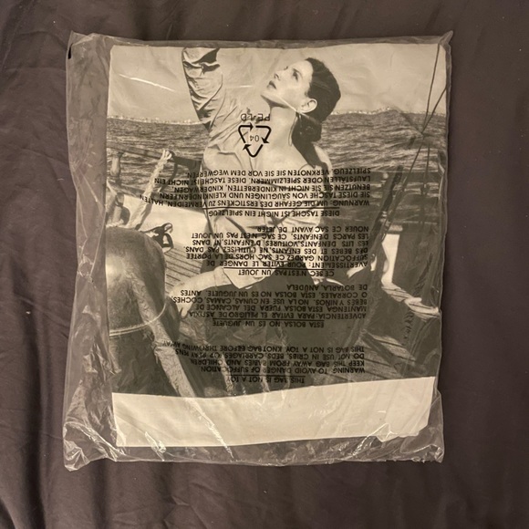 Lana Del Rey Ocean Pop Boat Kite T-shirt Sealed Authentic XL FREE SHIPPING RARE - Picture 2 of 3